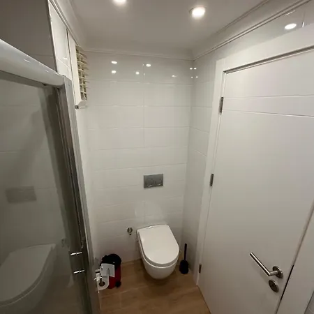 Kavanium 2 Bedroom Swimming Pool