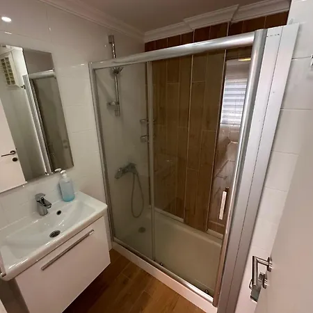 Kavanium 2 Bedroom Swimming Pool *