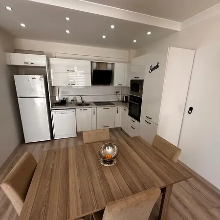 Kavanium 2 Bedroom Swimming Pool Kyrenia (Northern Cyprus)