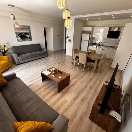 Kavanium 2 Bedroom Swimming Pool * Kyrenia (Northern Cyprus)