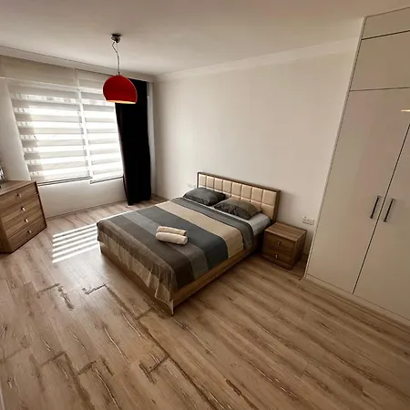 Kavanium 2 Bedroom Swimming Pool