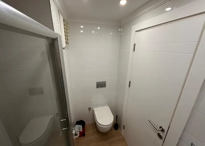 Kavanium 2 Bedroom Swimming Pool