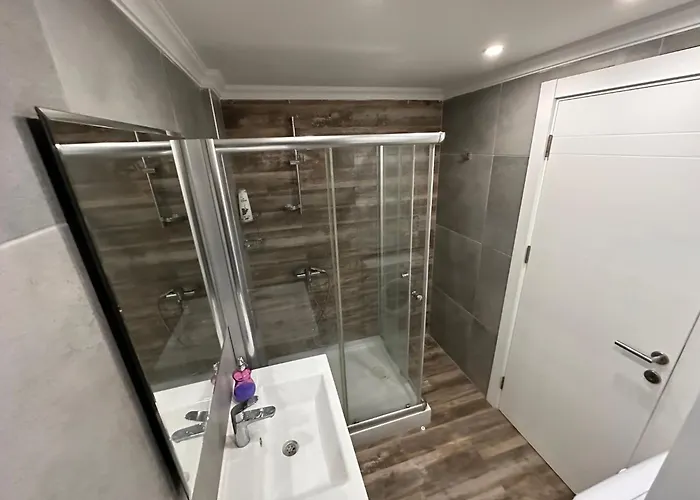 Kavanium 2 Bedroom Swimming Pool *