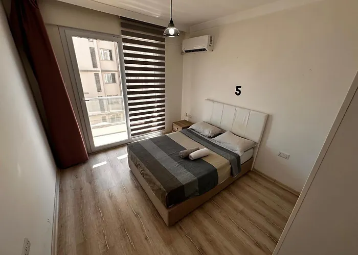 Kavanium 2 Bedroom Swimming Pool