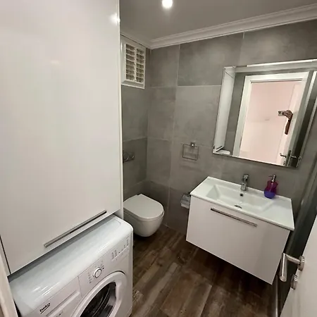 Kavanium 2 Bedroom Swimming Pool Apartment Kyrenia (Northern Cyprus)